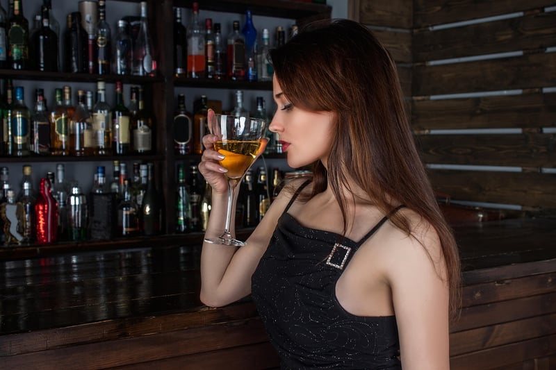 Comet Cocktail Bar
